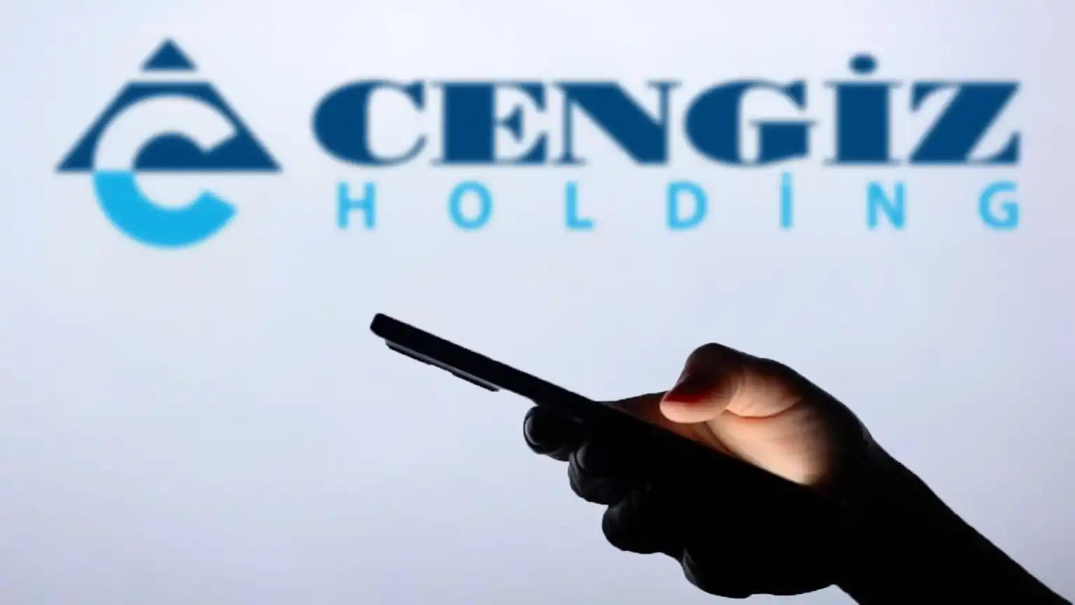 Cengiz Holding, Elektrikli Araç Bataryaları İçin Uluslararası Anlaşma Yaptı