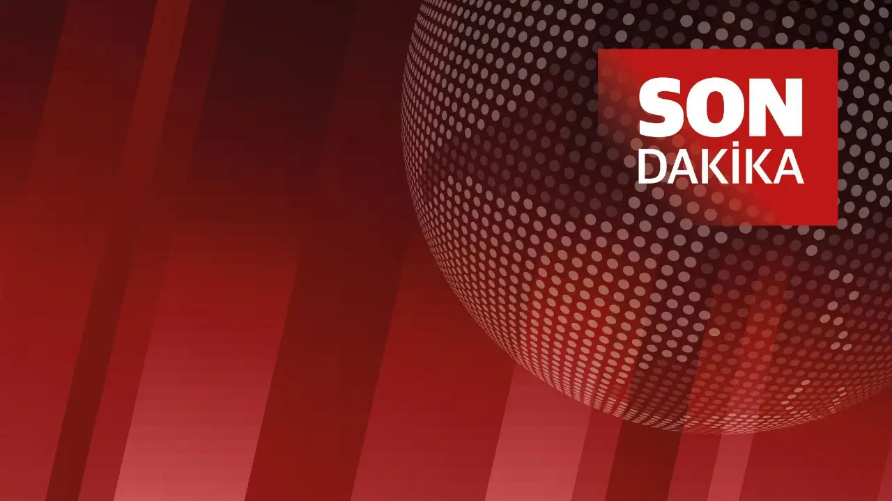 İran, Hürmüz Boğazı'nı Açtıklarını Duyurdu