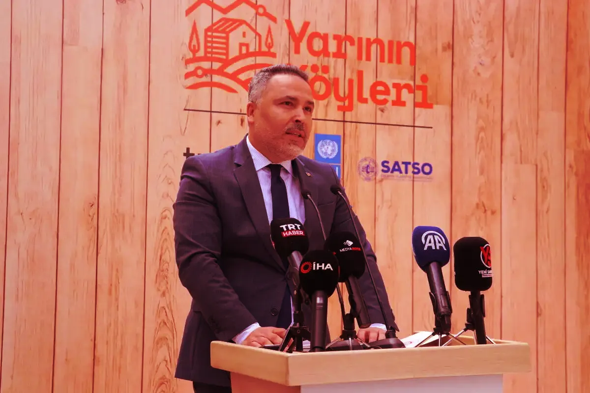 "Yarının Köyleri" projesiyle açılan Taraklı Dijital Merkezi'nin 6 aylık süreci değerlendirildi